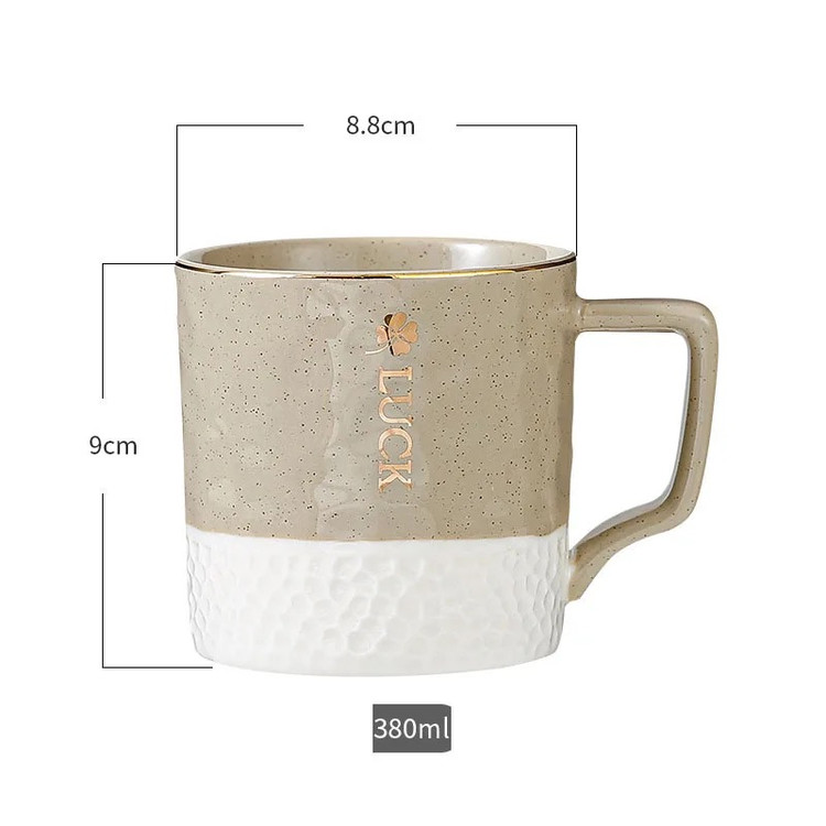 عکس صنعتی ماگ گلفی لاک رنگ کرم همراه ابعاد محصول از نمای رو به رو