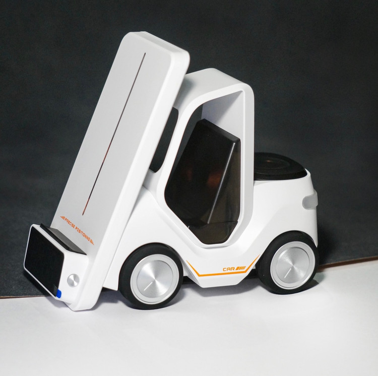 شارژر وایرلس ۵ کاره مدل T20رنگ سفید با پشت زمینه ی طوسی و سفید از نمای بغل