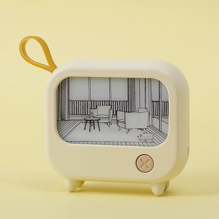 نمای رو به رو از شب خواب ٢ حالته رنگ زرد با پشت زمینه ی ساده به رنگ زرد