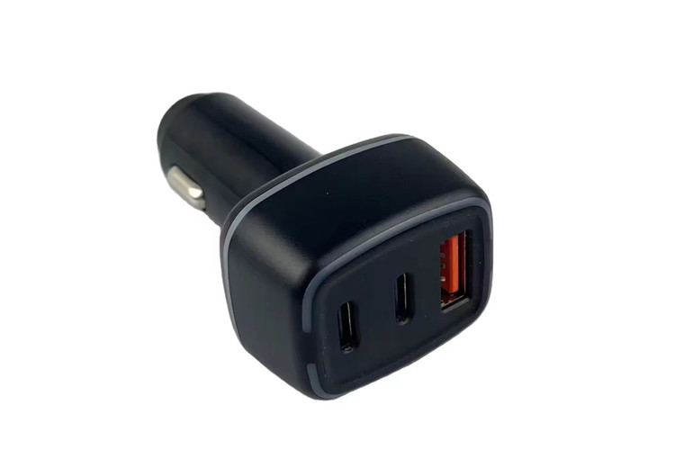 شارژر فندکی هوشمند نیوا