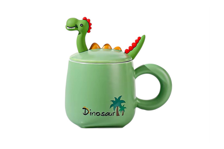 ماگ دایناسوری ، طراحی فوقالعاده جذاب و کیوت ، به همراه درب م قاشق