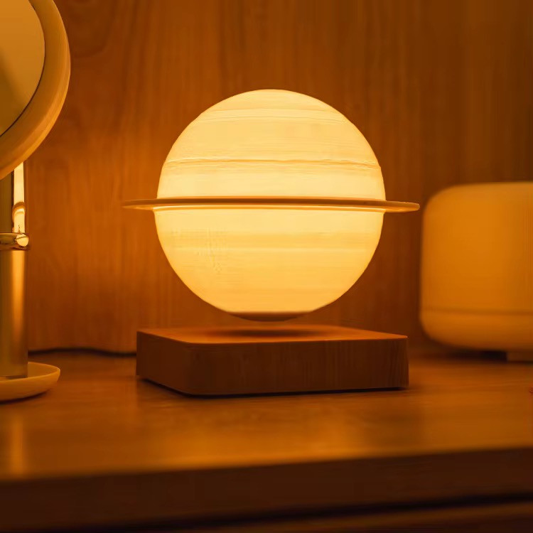 زحل معلق پایه چوبی