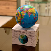 کره ی زمین چرخان رومیزی عکس اختصاصی توسط هیداگالریا